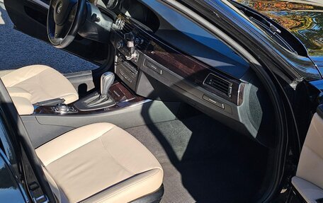 BMW 3 серия, 2011 год, 1 550 000 рублей, 15 фотография