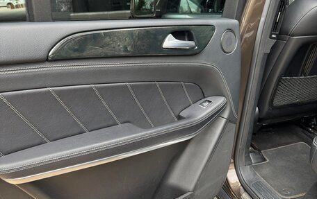 Mercedes-Benz GL-Класс, 2014 год, 2 900 000 рублей, 21 фотография