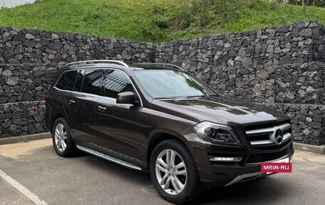 Mercedes-Benz GL-Класс, 2014 год, 2 900 000 рублей, 2 фотография