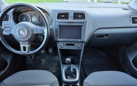 Volkswagen Polo VI (EU Market), 2013 год, 729 000 рублей, 9 фотография