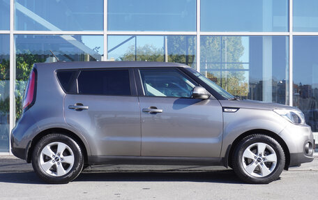 KIA Soul II рестайлинг, 2018 год, 1 550 000 рублей, 4 фотография