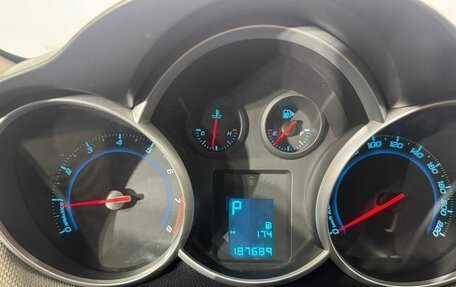 Chevrolet Cruze II, 2013 год, 850 000 рублей, 14 фотография