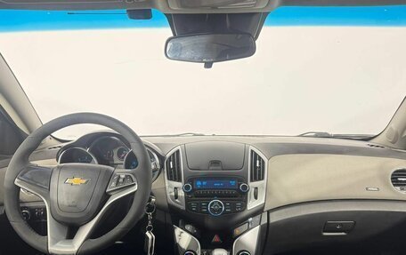 Chevrolet Cruze II, 2013 год, 850 000 рублей, 17 фотография