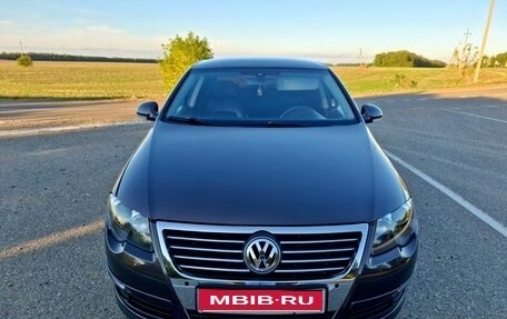 Volkswagen Passat B6, 2007 год, 650 000 рублей, 1 фотография