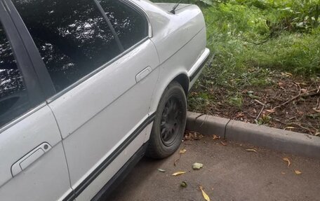 BMW 5 серия, 1990 год, 140 000 рублей, 11 фотография
