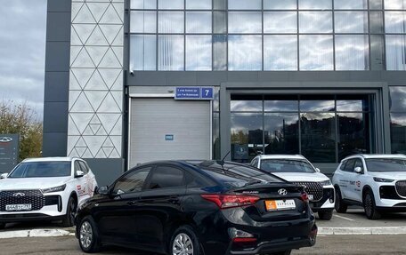 Hyundai Solaris II рестайлинг, 2017 год, 1 050 000 рублей, 3 фотография