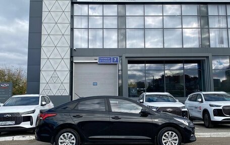 Hyundai Solaris II рестайлинг, 2017 год, 1 050 000 рублей, 6 фотография