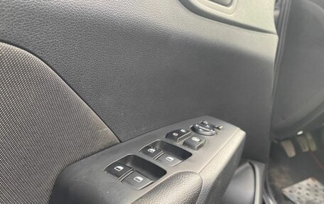 Hyundai Solaris II рестайлинг, 2017 год, 1 050 000 рублей, 10 фотография
