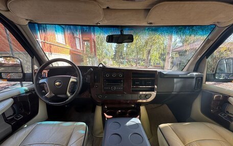 Chevrolet Express II, 2013 год, 2 950 000 рублей, 13 фотография