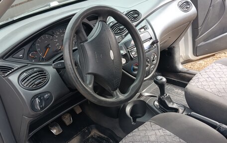 Ford Focus IV, 2001 год, 200 000 рублей, 14 фотография