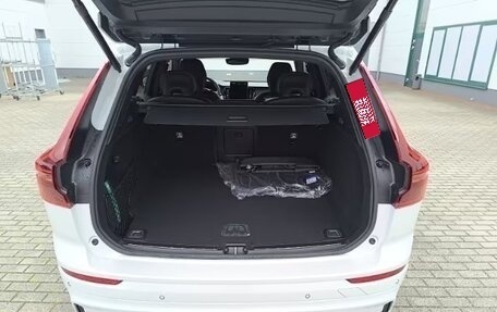 Volvo XC60 II, 2025 год, 9 790 000 рублей, 6 фотография
