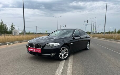 BMW 5 серия, 2013 год, 1 550 000 рублей, 3 фотография