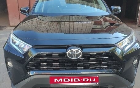 Toyota RAV4, 2021 год, 3 750 000 рублей, 10 фотография