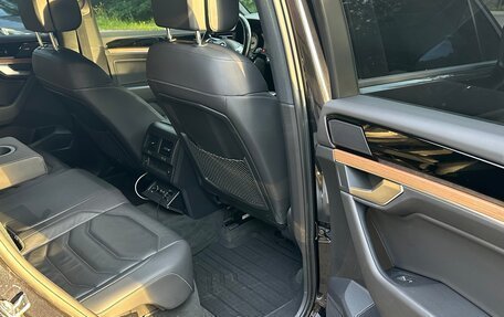 Volkswagen Touareg III, 2019 год, 3 990 000 рублей, 16 фотография