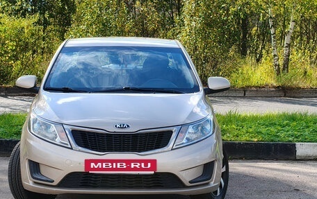 KIA Rio III рестайлинг, 2014 год, 950 000 рублей, 3 фотография