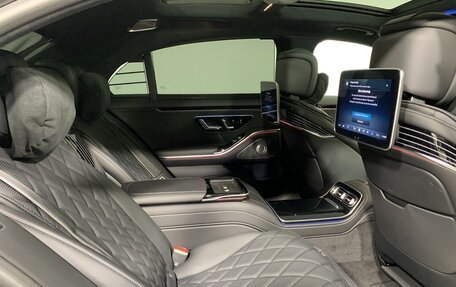 Mercedes-Benz S-Класс, 2024 год, 23 300 000 рублей, 31 фотография
