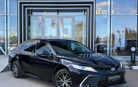 Toyota Camry, 2021 год, 3 000 000 рублей, 3 фотография