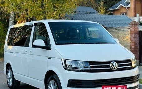Volkswagen Caravelle T6 рестайлинг, 2019 год, 3 600 000 рублей, 4 фотография