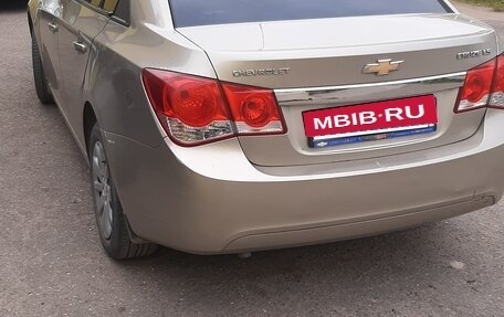Chevrolet Cruze II, 2011 год, 560 000 рублей, 5 фотография