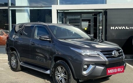 Toyota Fortuner II, 2018 год, 3 489 000 рублей, 3 фотография