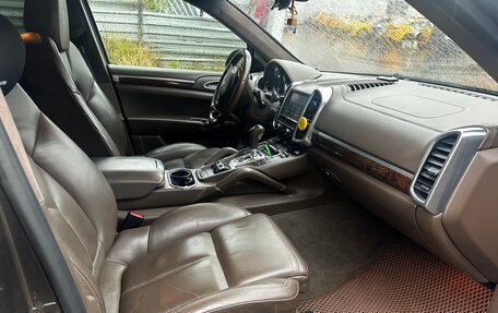 Porsche Cayenne III, 2013 год, 2 050 000 рублей, 7 фотография
