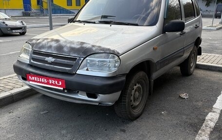 Chevrolet Niva I рестайлинг, 2006 год, 195 000 рублей, 2 фотография