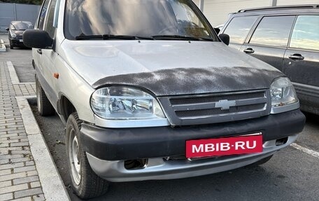 Chevrolet Niva I рестайлинг, 2006 год, 195 000 рублей, 3 фотография