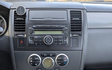 Nissan Tiida, 2008 год, 490 000 рублей, 32 фотография