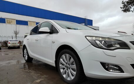 Opel Astra J, 2010 год, 750 000 рублей, 5 фотография