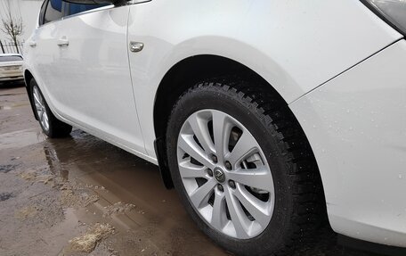 Opel Astra J, 2010 год, 750 000 рублей, 10 фотография