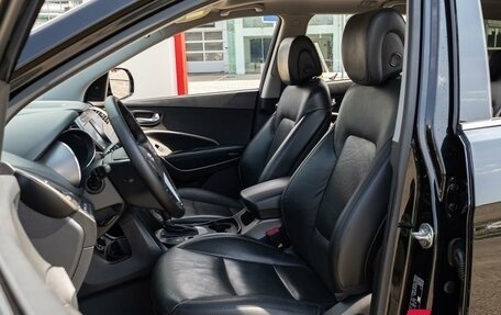 Hyundai Santa Fe III рестайлинг, 2018 год, 1 825 000 рублей, 13 фотография