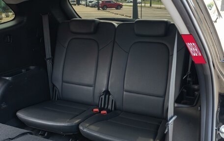 Hyundai Santa Fe III рестайлинг, 2018 год, 1 825 000 рублей, 26 фотография