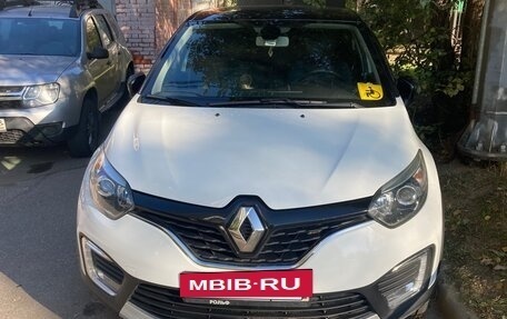 Renault Kaptur I рестайлинг, 2017 год, 1 450 000 рублей, 3 фотография