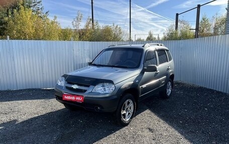 Chevrolet Niva I рестайлинг, 2011 год, 425 000 рублей, 1 фотография