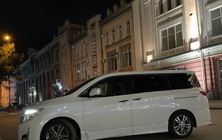 Nissan Elgrand III, 2011 год, 1 750 000 рублей, 8 фотография