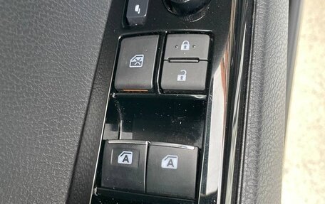 Toyota Camry, 2020 год, 3 280 000 рублей, 17 фотография