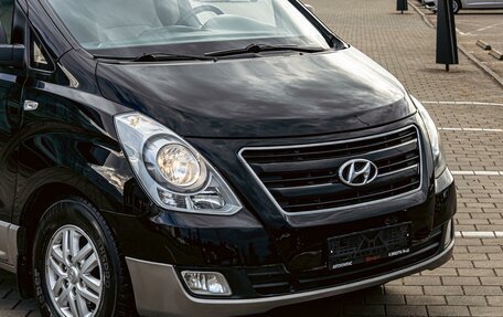 Hyundai H-1 II рестайлинг, 2017 год, 1 995 000 рублей, 8 фотография
