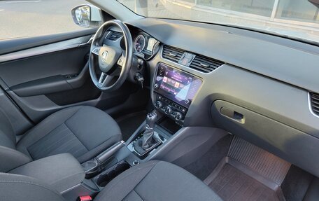 Skoda Octavia, 2017 год, 1 548 000 рублей, 7 фотография