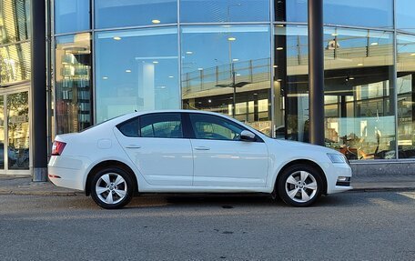 Skoda Octavia, 2017 год, 1 548 000 рублей, 6 фотография