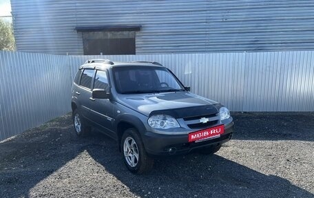 Chevrolet Niva I рестайлинг, 2011 год, 425 000 рублей, 5 фотография