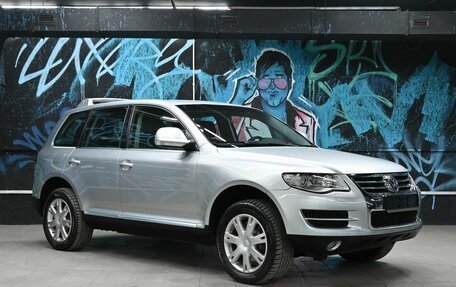 Volkswagen Touareg III, 2010 год, 1 195 000 рублей, 2 фотография