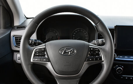 Hyundai Solaris II рестайлинг, 2020 год, 1 679 000 рублей, 15 фотография