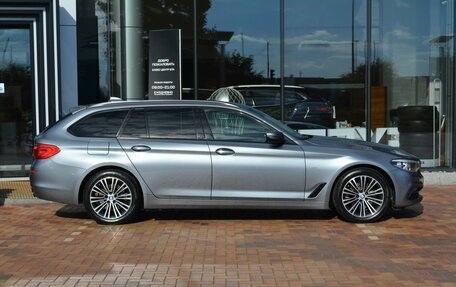 BMW 5 серия, 2017 год, 2 530 000 рублей, 4 фотография