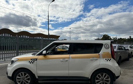 KIA Soul II рестайлинг, 2017 год, 1 004 300 рублей, 2 фотография