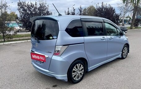 Honda Freed I, 2011 год, 1 160 000 рублей, 4 фотография