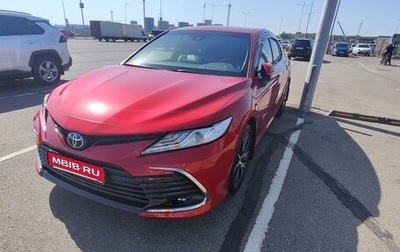 Toyota Camry, 2021 год, 3 400 000 рублей, 1 фотография