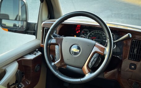 Chevrolet Express II, 2010 год, 3 450 000 рублей, 18 фотография