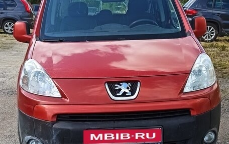 Peugeot Partner II рестайлинг 2, 2011 год, 900 000 рублей, 12 фотография
