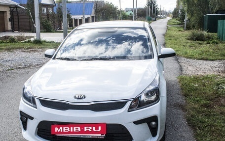 KIA Rio IV, 2020 год, 1 250 000 рублей, 3 фотография