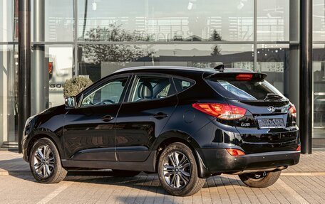 Hyundai ix35 I рестайлинг, 2015 год, 1 095 000 рублей, 4 фотография